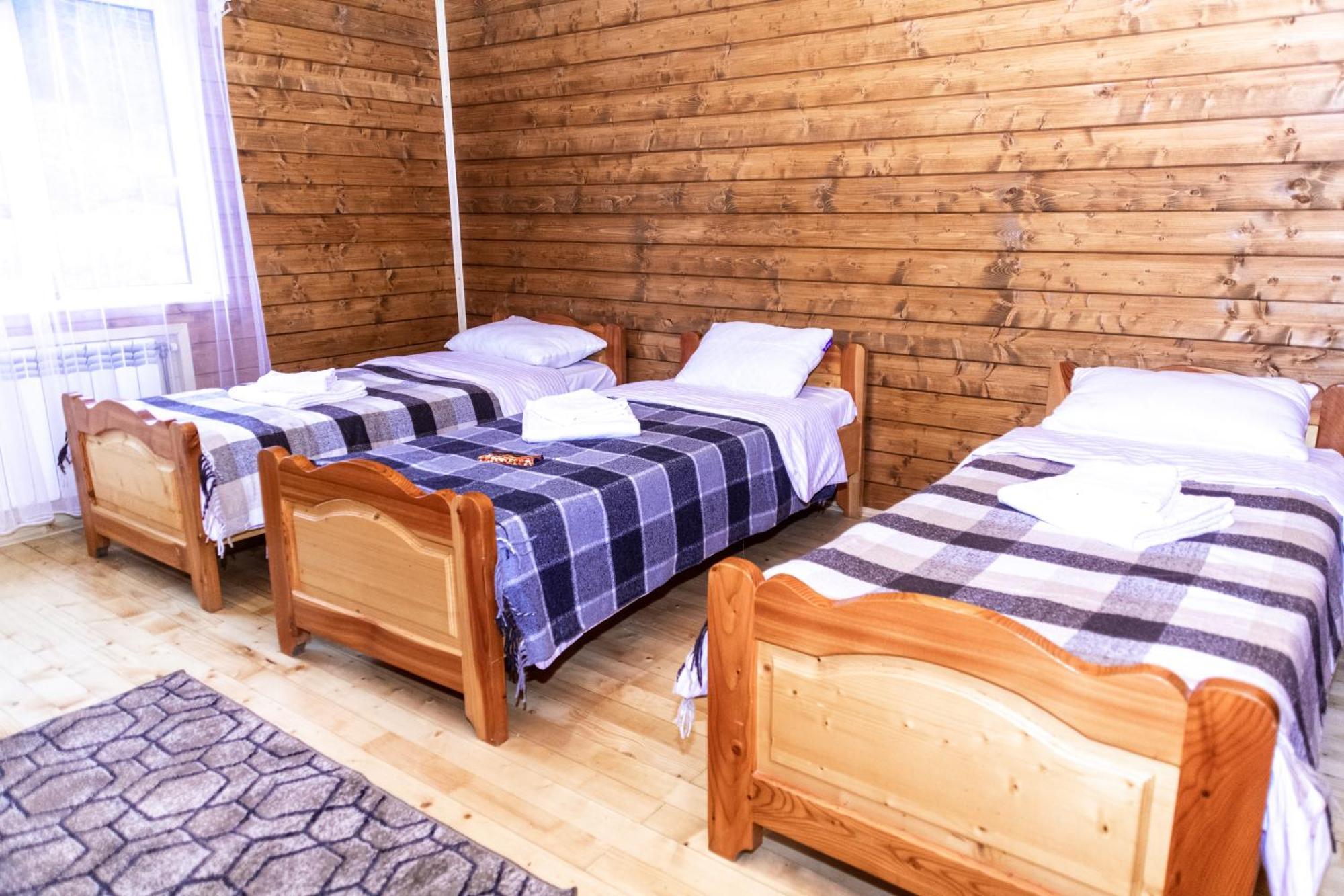 Wood House 호텔 Pilipets 객실 사진